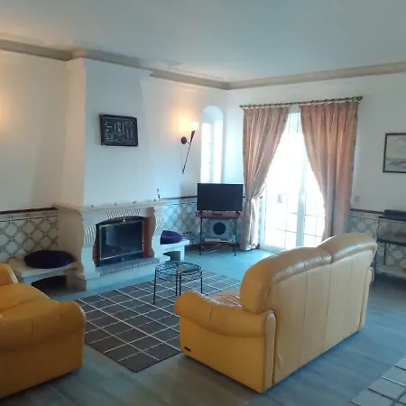 Ecovillage Surf And Golf Bed & Breakfast